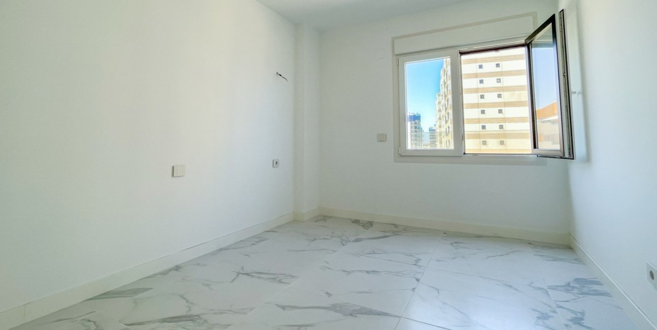 Resale - Apartment / flat -
Orihuela Costa - Punta Prima
