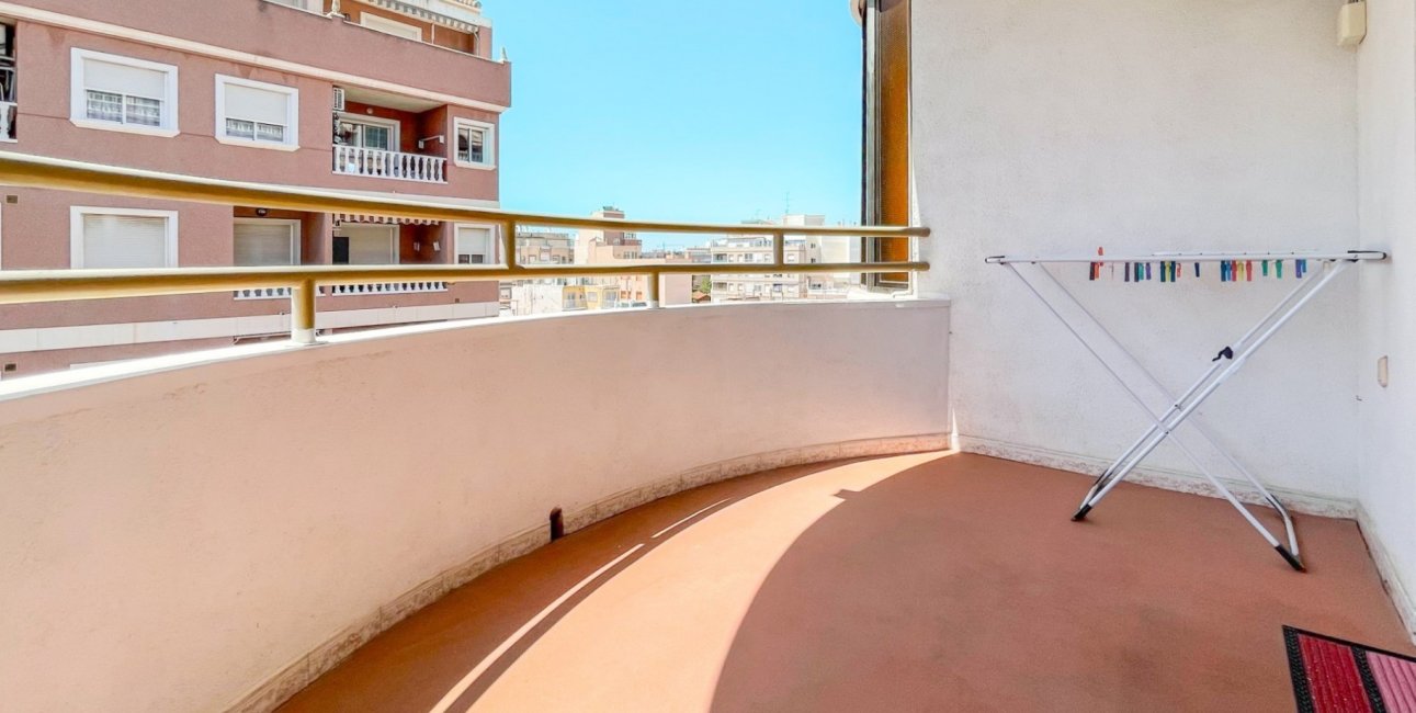 Rynek wtórny - Mieszkanie  -
Torrevieja - Playa Acequion