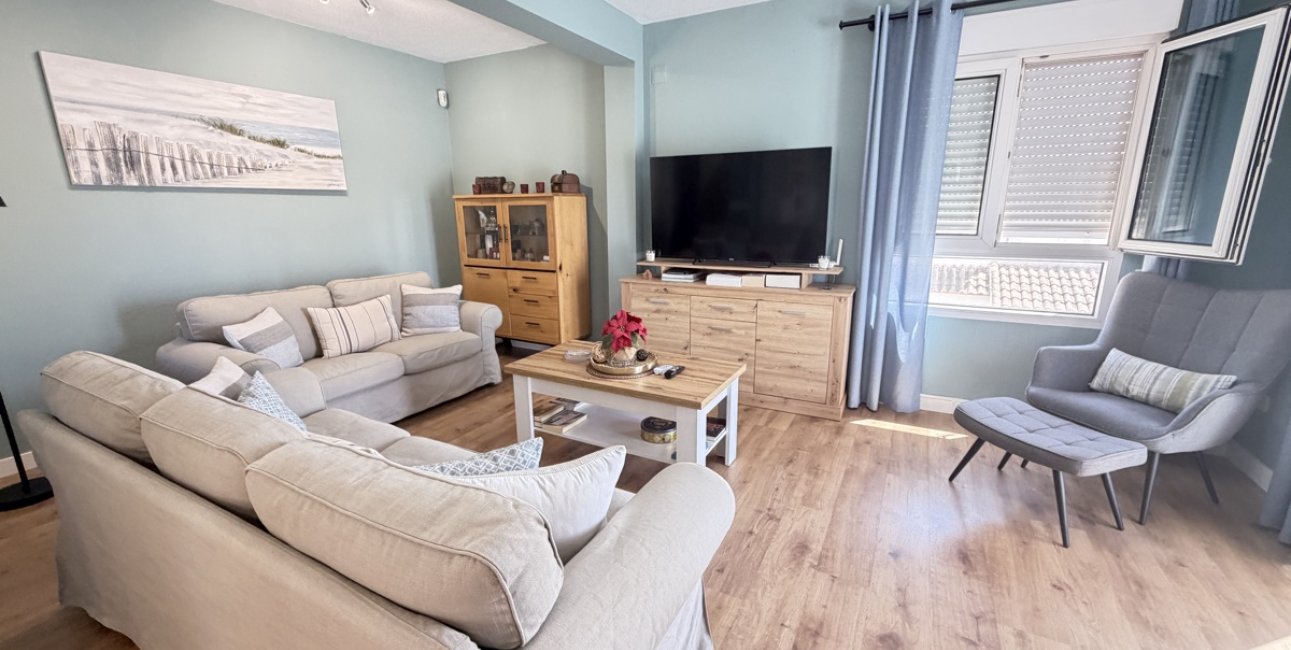 Resale - Villa -
Orihuela Costa - Villamartin