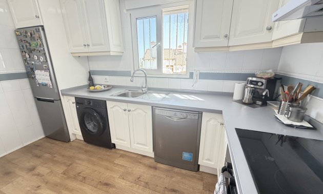 Resale - Villa -
Orihuela Costa - Villamartin