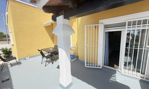 Resale - Villa -
Orihuela Costa - Villamartin