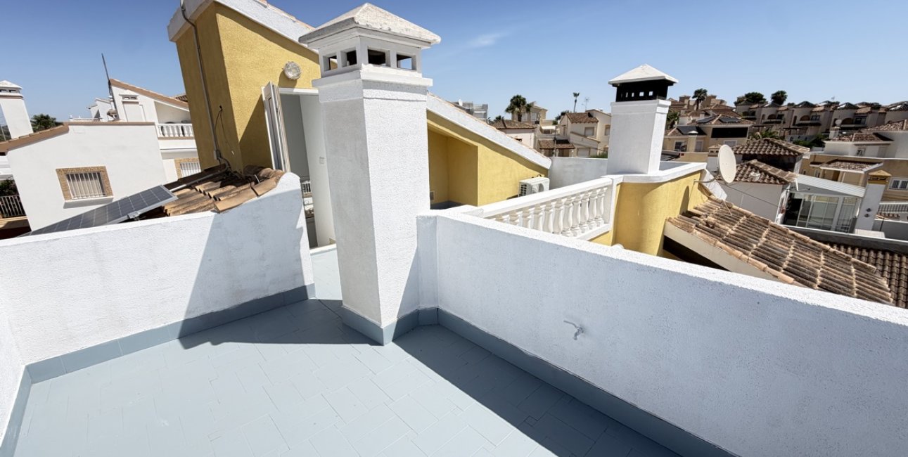 Resale - Villa -
Orihuela Costa - Villamartin