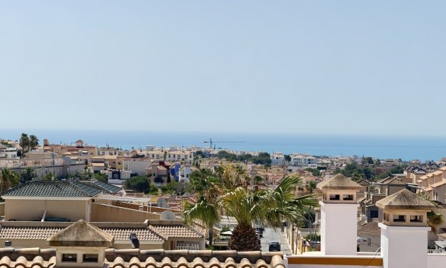 Resale - Villa -
Orihuela Costa - Villamartin