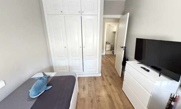 Resale - Villa -
Orihuela Costa - Villamartin