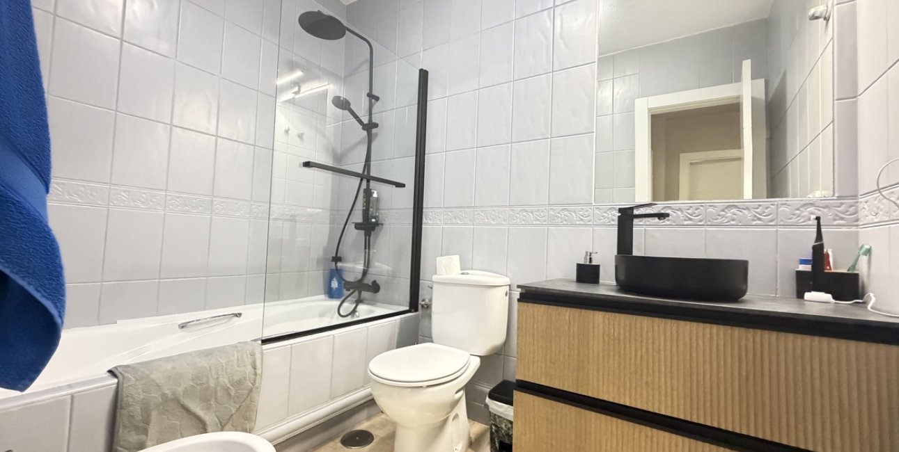 Resale - Villa -
Orihuela Costa - Villamartin