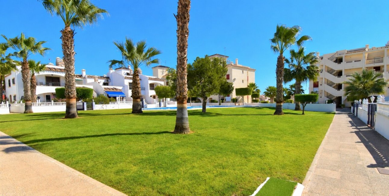 Reventa - Apartamento / piso -
Orihuela Costa - Playa Flamenca
