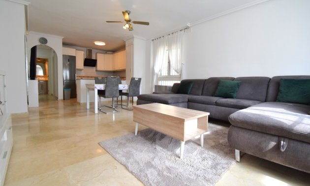 Reventa - Apartamento / piso -
Orihuela Costa - Playa Flamenca