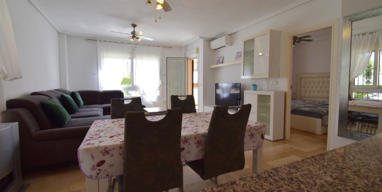 Reventa - Apartamento / piso -
Orihuela Costa - Playa Flamenca