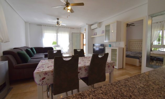 Reventa - Apartamento / piso -
Orihuela Costa - Playa Flamenca