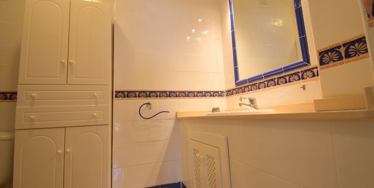 Reventa - Apartamento / piso -
Orihuela Costa - Playa Flamenca