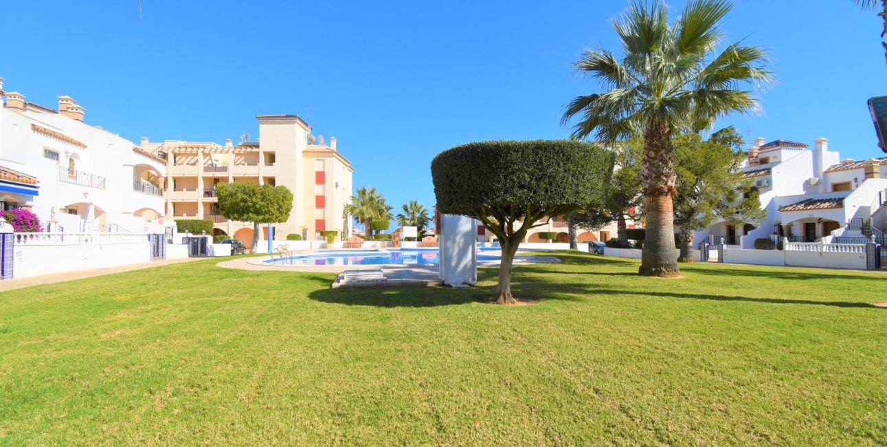 Reventa - Apartamento / piso -
Orihuela Costa - Playa Flamenca