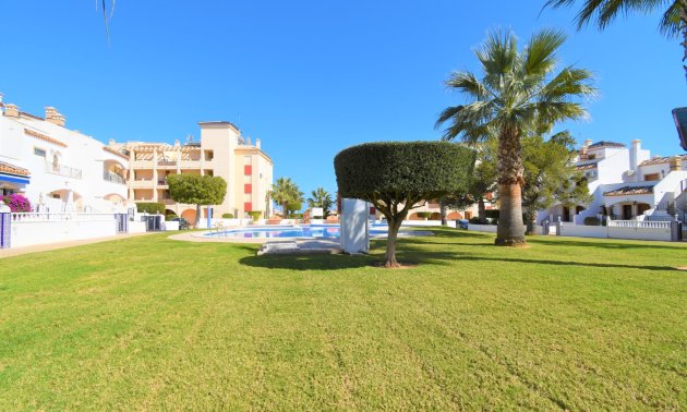 Reventa - Apartamento / piso -
Orihuela Costa - Playa Flamenca