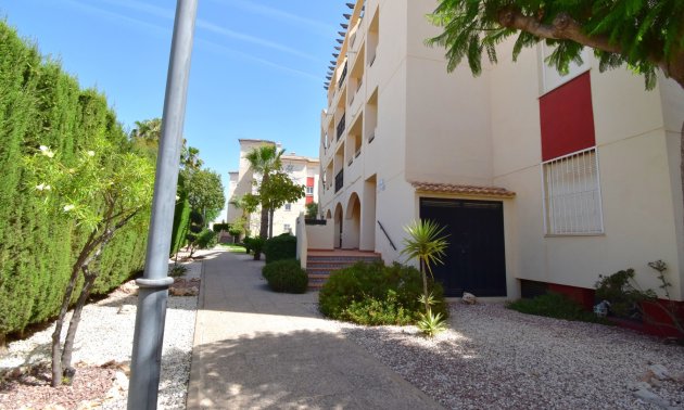 Reventa - Apartamento / piso -
Orihuela Costa - Playa Flamenca