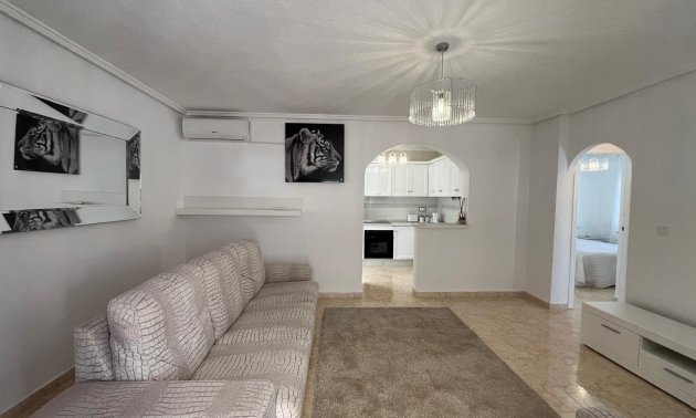 Resale - Townhouse -
Orihuela Costa - Punta Prima