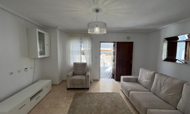 Resale - Townhouse -
Orihuela Costa - Punta Prima