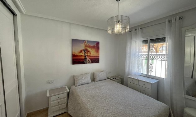 Resale - Townhouse -
Orihuela Costa - Punta Prima
