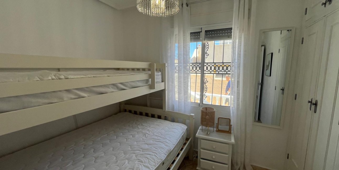 Resale - Townhouse -
Orihuela Costa - Punta Prima