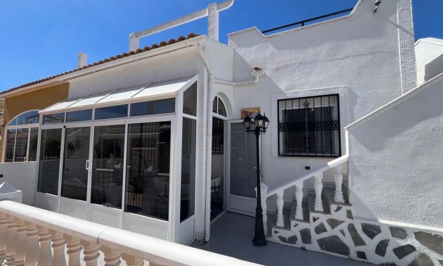 Resale - Townhouse -
Orihuela Costa - Punta Prima