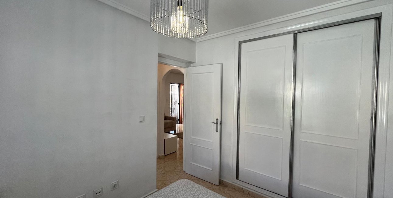 Resale - Townhouse -
Orihuela Costa - Punta Prima