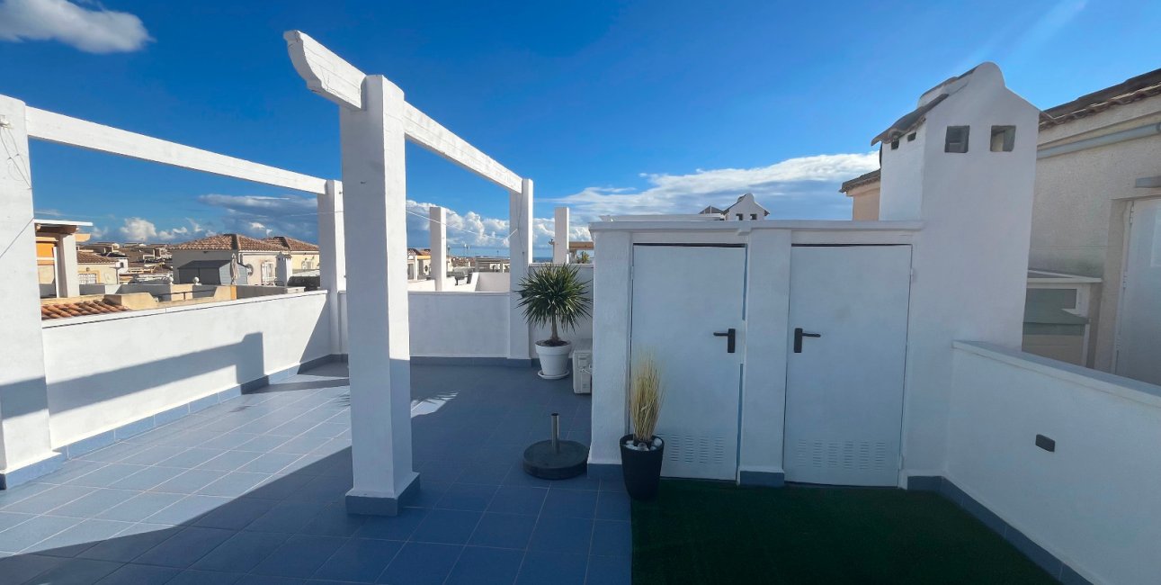 Resale - Townhouse -
Orihuela Costa - Punta Prima