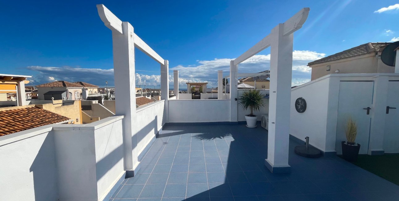 Resale - Townhouse -
Orihuela Costa - Punta Prima