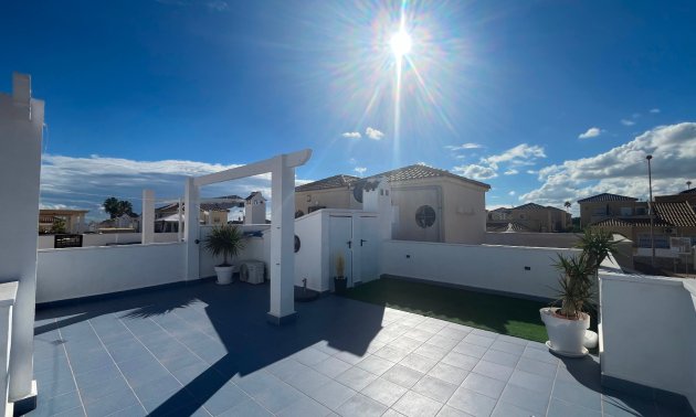 Resale - Townhouse -
Orihuela Costa - Punta Prima