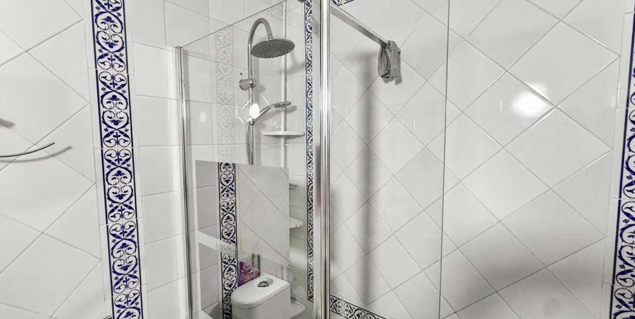 Reventa - Bungalow -
Torrevieja - Aguas Nuevas