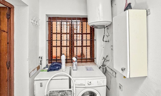 Reventa - Bungalow -
Torrevieja - Aguas Nuevas