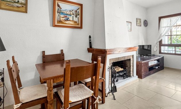 Reventa - Bungalow -
Torrevieja - Aguas Nuevas