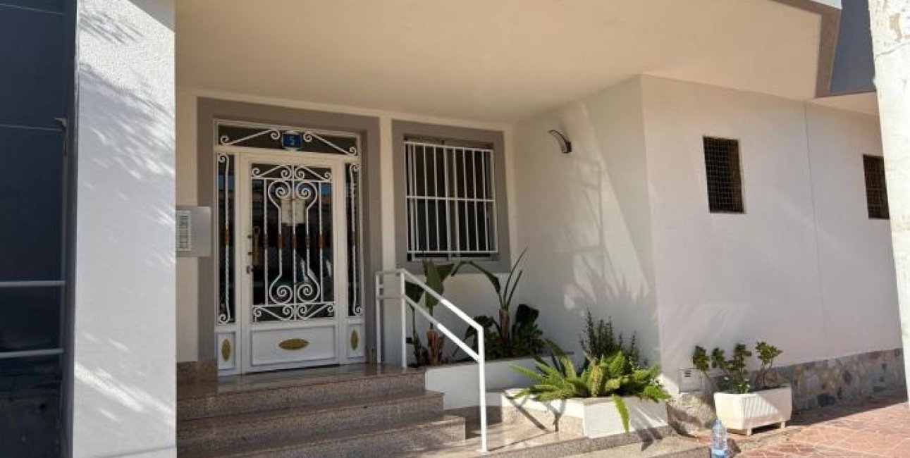 Resale - Apartment / flat -
Orihuela Costa - Cabo Roig