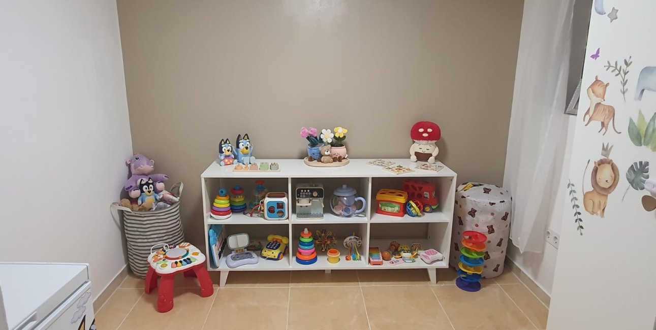 Resale - Villa -
Orihuela Costa - Villamartin