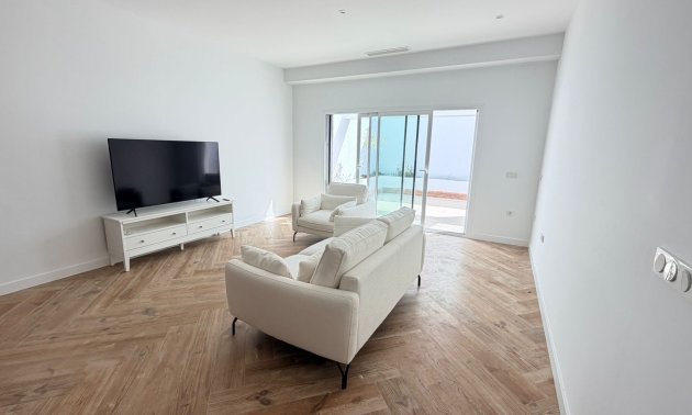 Resale - Bungalow -
Catral - Catral - Town