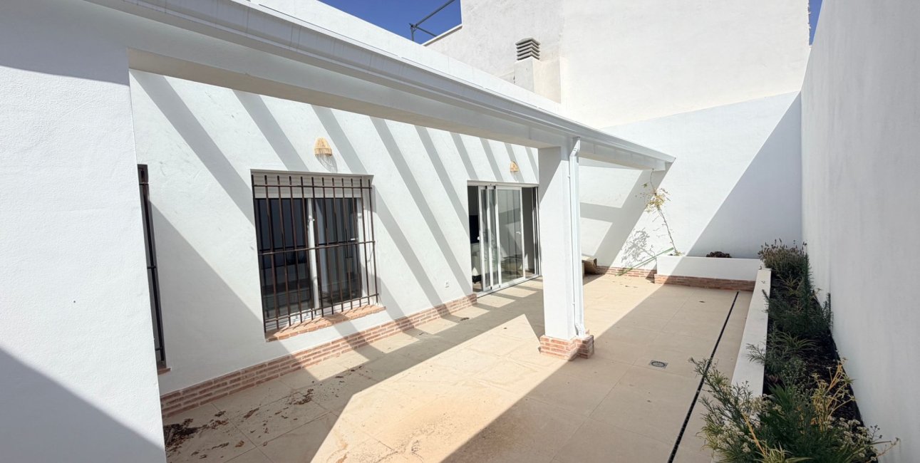 Resale - Bungalow -
Catral - Catral - Town