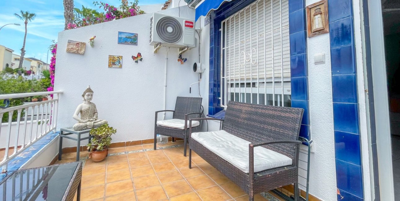 Resale - Townhouse -
Orihuela Costa - Los Dolses