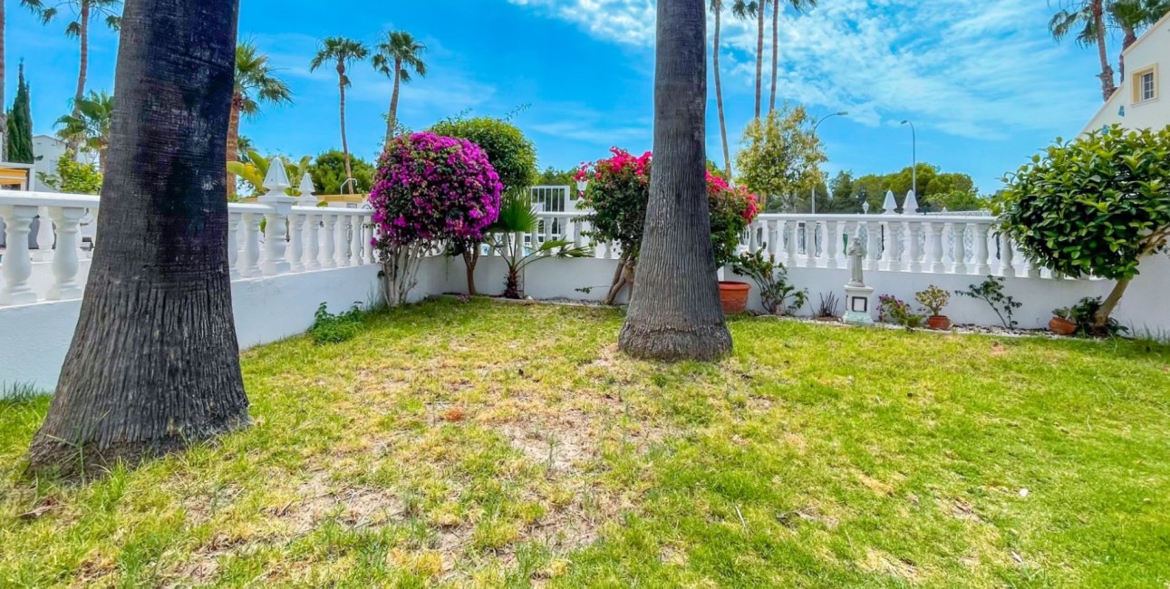 Resale - Townhouse -
Orihuela Costa - Los Dolses