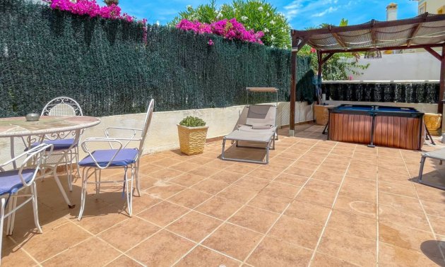 Resale - Townhouse -
Orihuela Costa - Los Dolses
