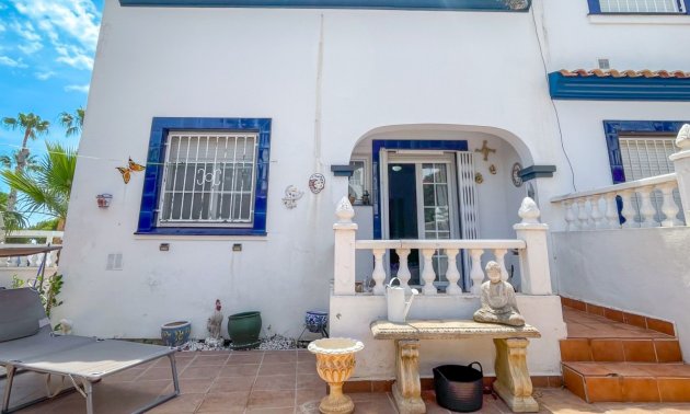 Resale - Townhouse -
Orihuela Costa - Los Dolses
