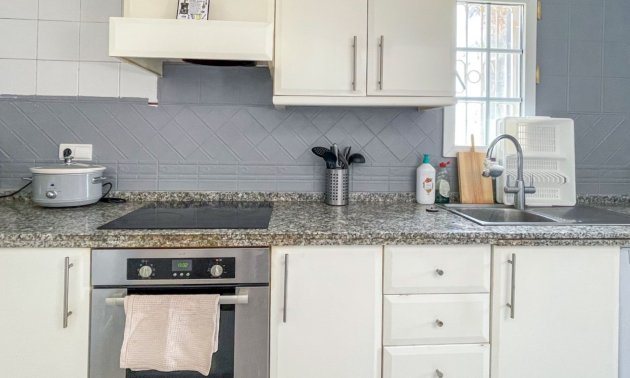 Resale - Townhouse -
Orihuela Costa - Los Dolses