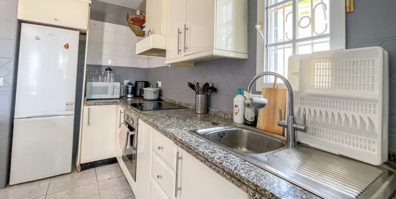 Resale - Townhouse -
Orihuela Costa - Los Dolses