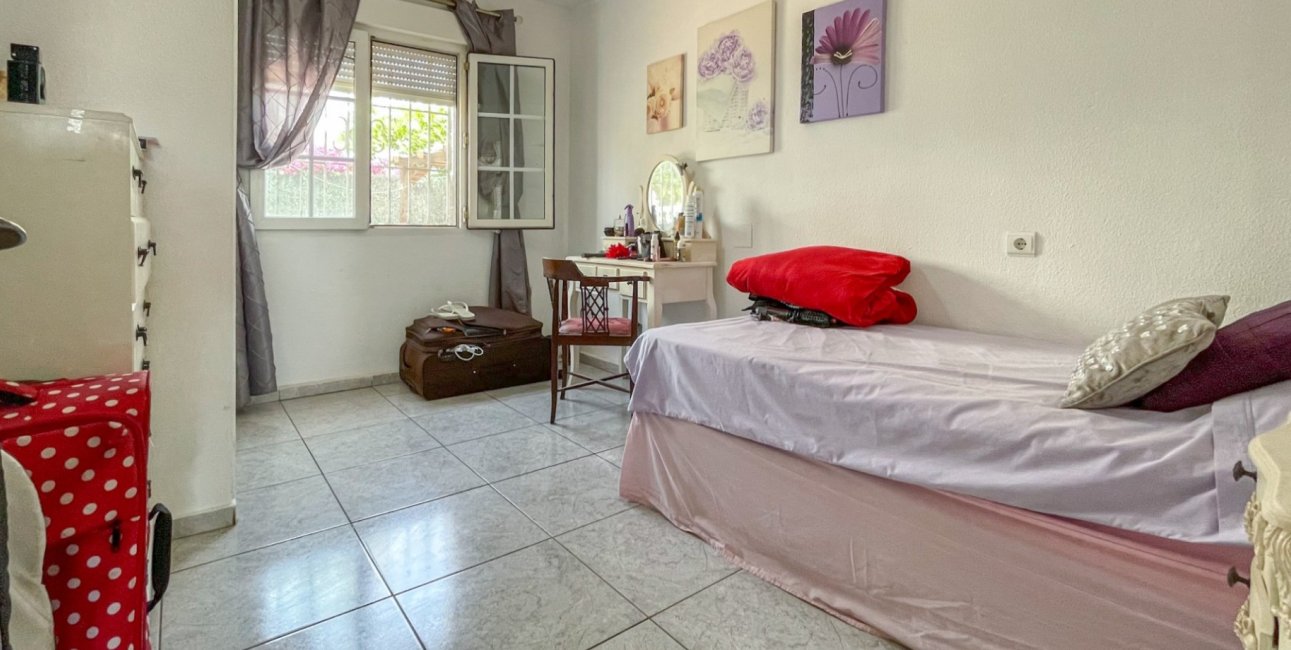 Resale - Townhouse -
Orihuela Costa - Los Dolses