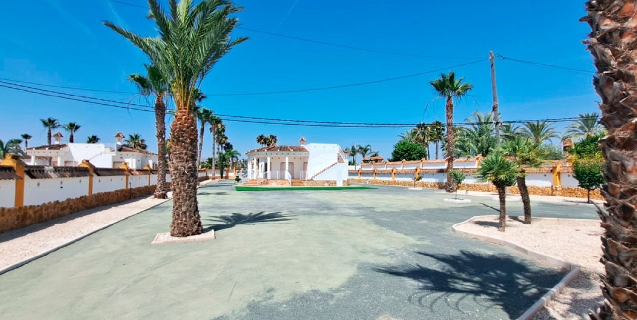 Resale - Country House -
Catral - Catral - Country