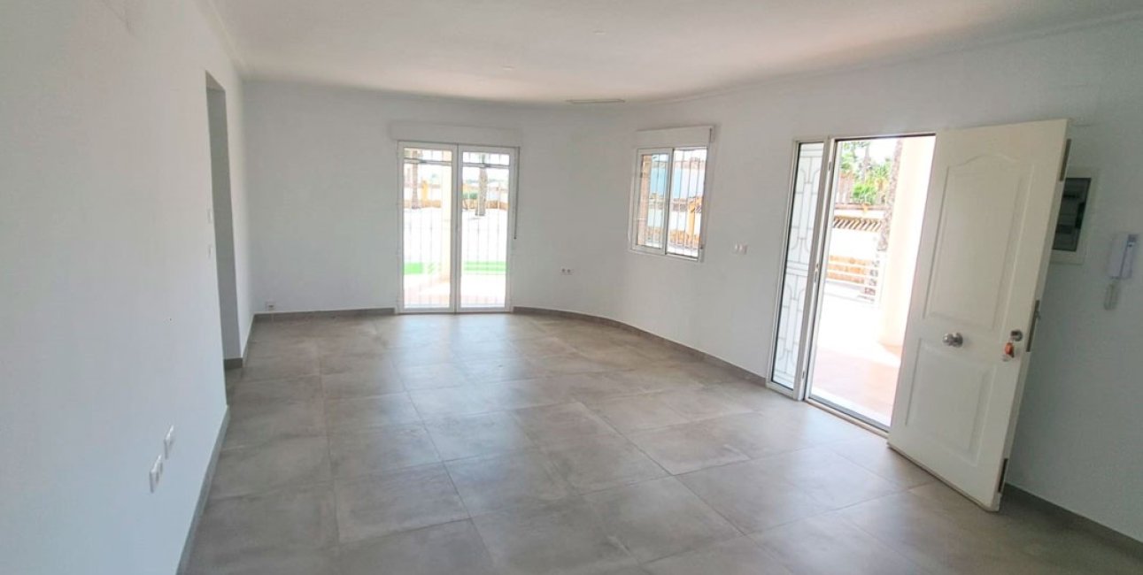 Resale - Country House -
Catral - Catral - Country