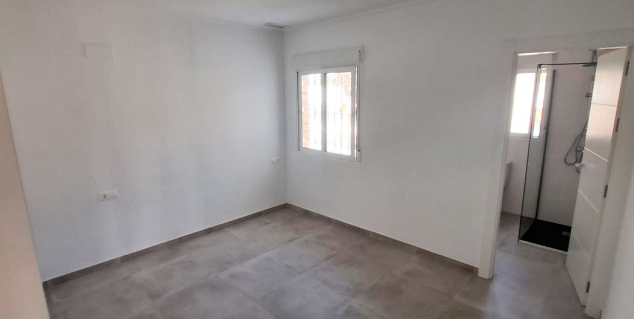 Resale - Country House -
Catral - Catral - Country