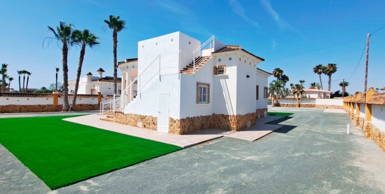 Resale - Country House -
Catral - Catral - Country