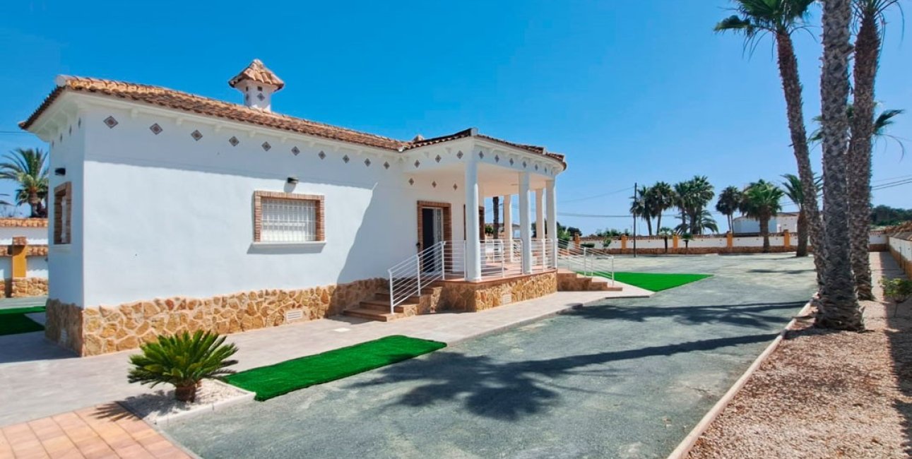 Resale - Country House -
Catral - Catral - Country