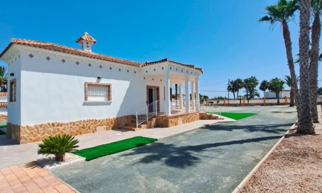 Resale - Country House -
Catral - Catral - Country