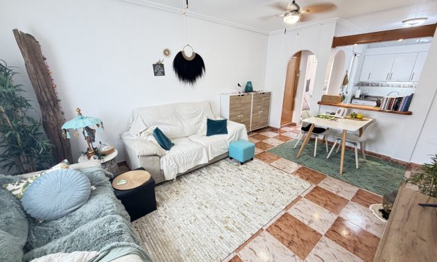Rynek wtórny - Bungalowy -
Orihuela Costa - La Zenia