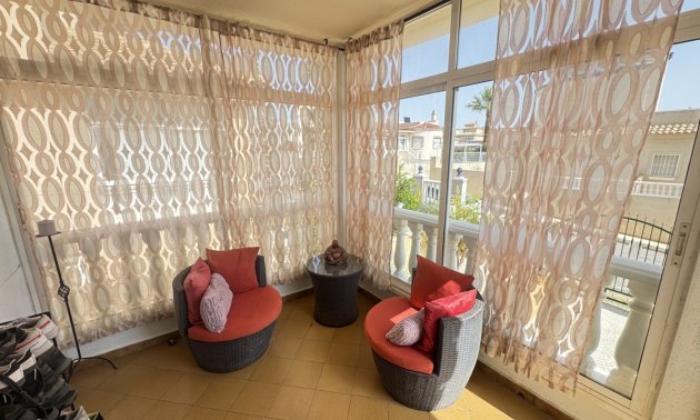 Resale - Villa -
Orihuela Costa - Villamartin