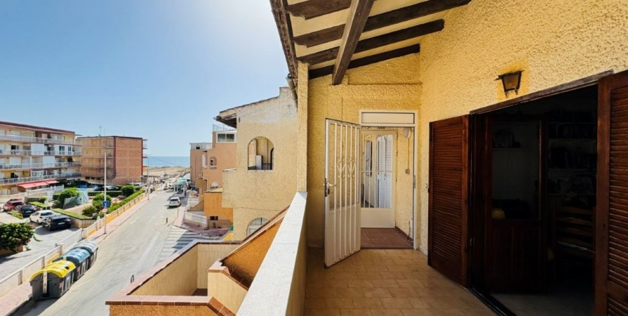 Resale - Duplex -
Torrevieja - La Mata