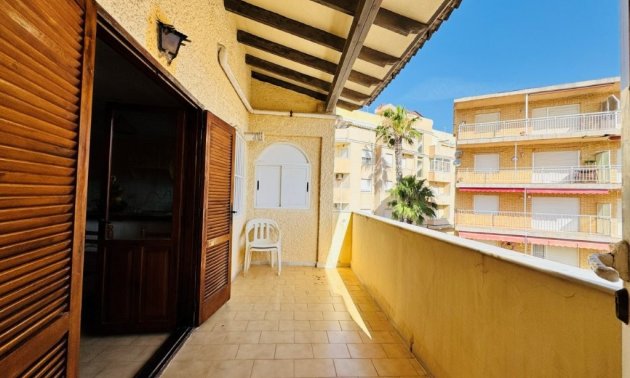 Resale - Duplex -
Torrevieja - La Mata